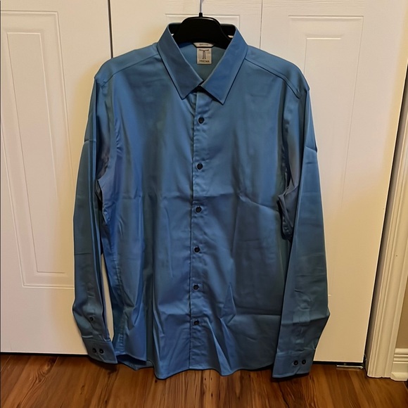 Men's Blue Dress Shirt - Picture 1 of 3
